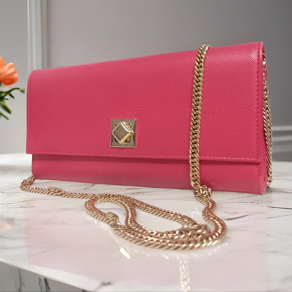 ​💖 VINTAGE DIOR Fuchsia Pink Leather Clutch with Chain - WOC - Picture 5 of 16